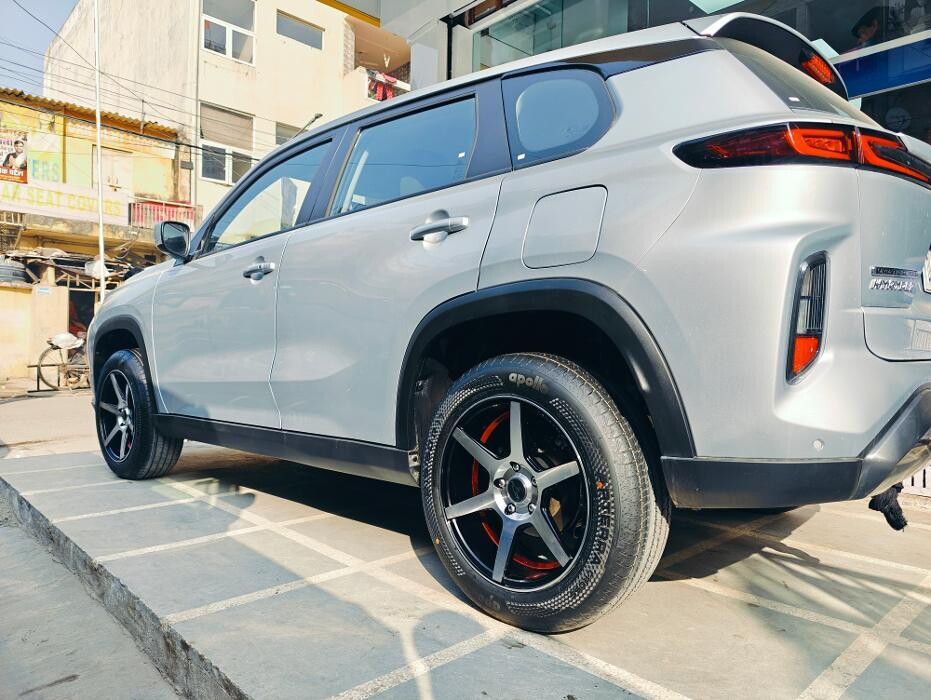 Images Michelin Tyres & Services - B. K. Tyres