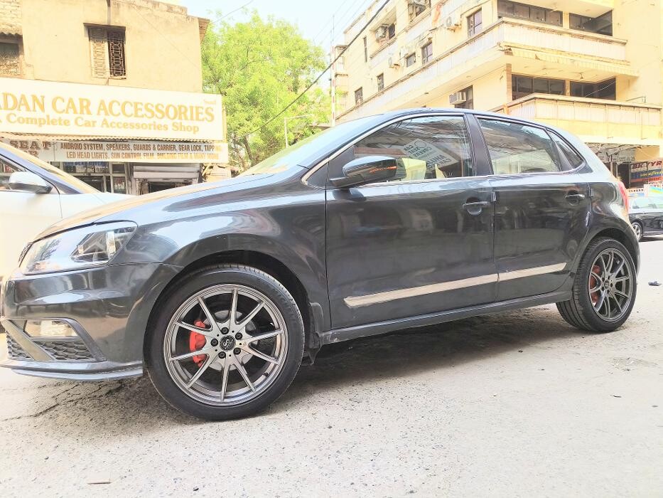 Images Michelin Tyres & Services - B. K. Tyres