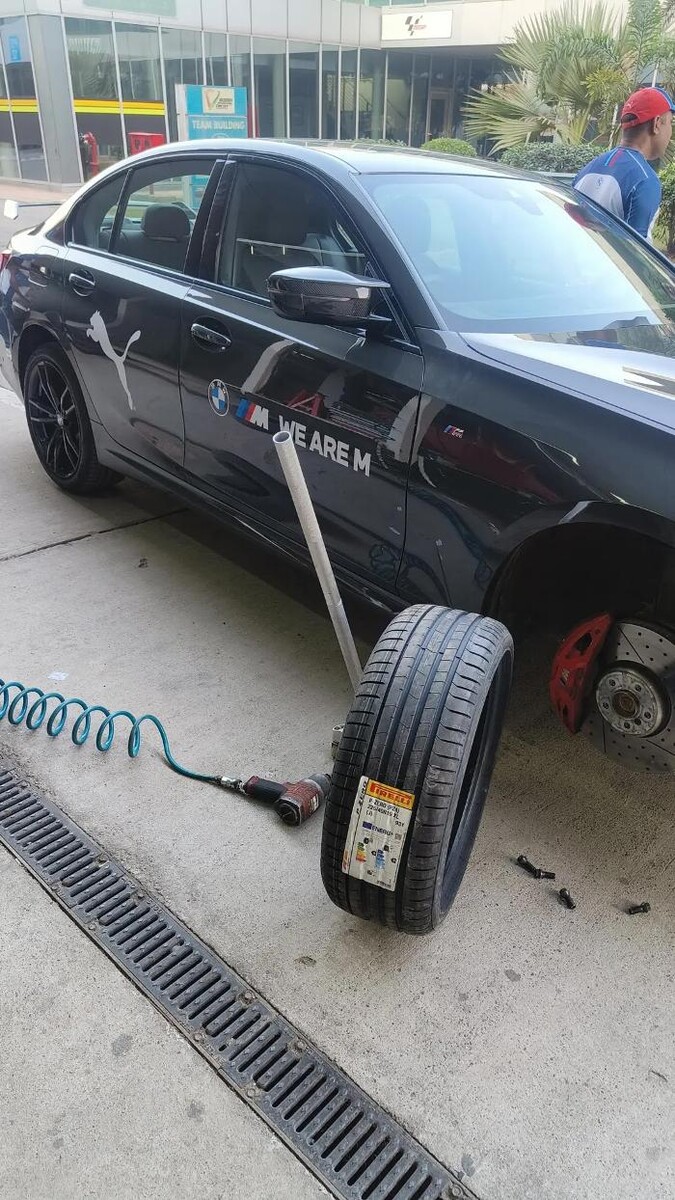 Images Michelin Tyres & Services - B. K. Tyres