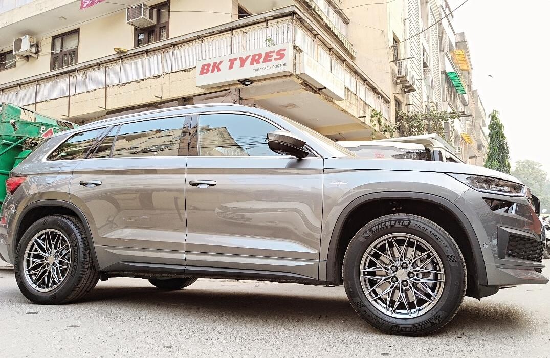 Images Michelin Tyres & Services - B. K. Tyres