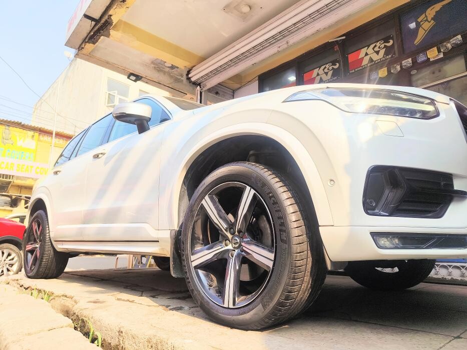 Images Michelin Tyres & Services - B. K. Tyres