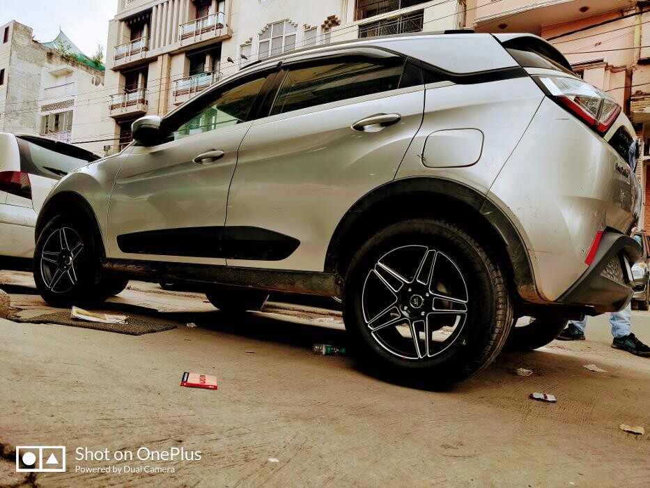 Images Michelin Tyres & Services - B. K. Tyres