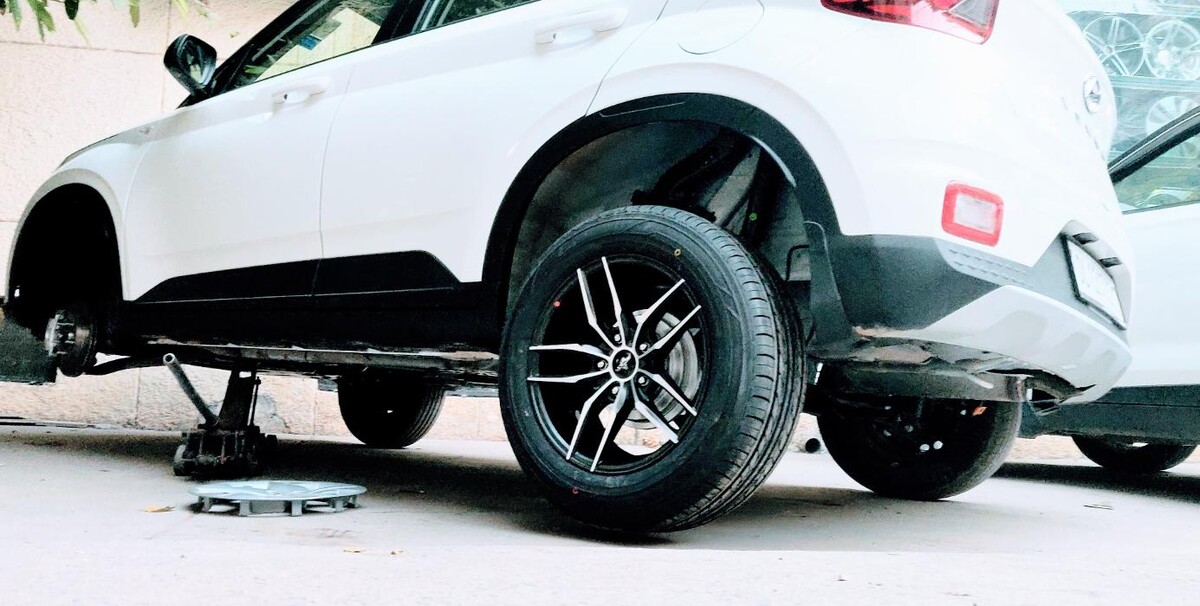 Images Michelin Tyres & Services - B. K. Tyres