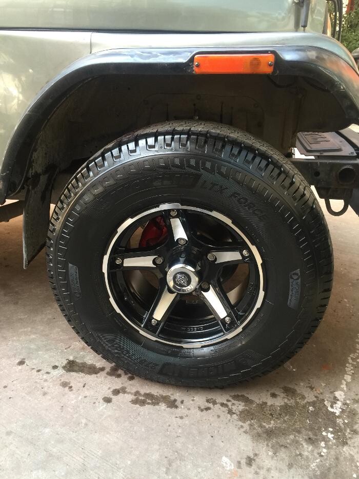 Images Michelin Tyres & Services - B. K. Tyres