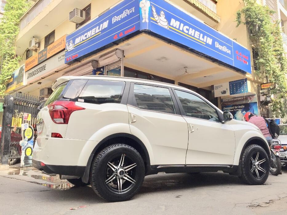 Images Michelin Tyres & Services - B. K. Tyres