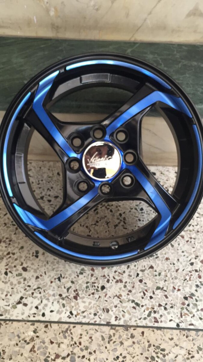 Images Michelin Tyres & Services - B. K. Tyres