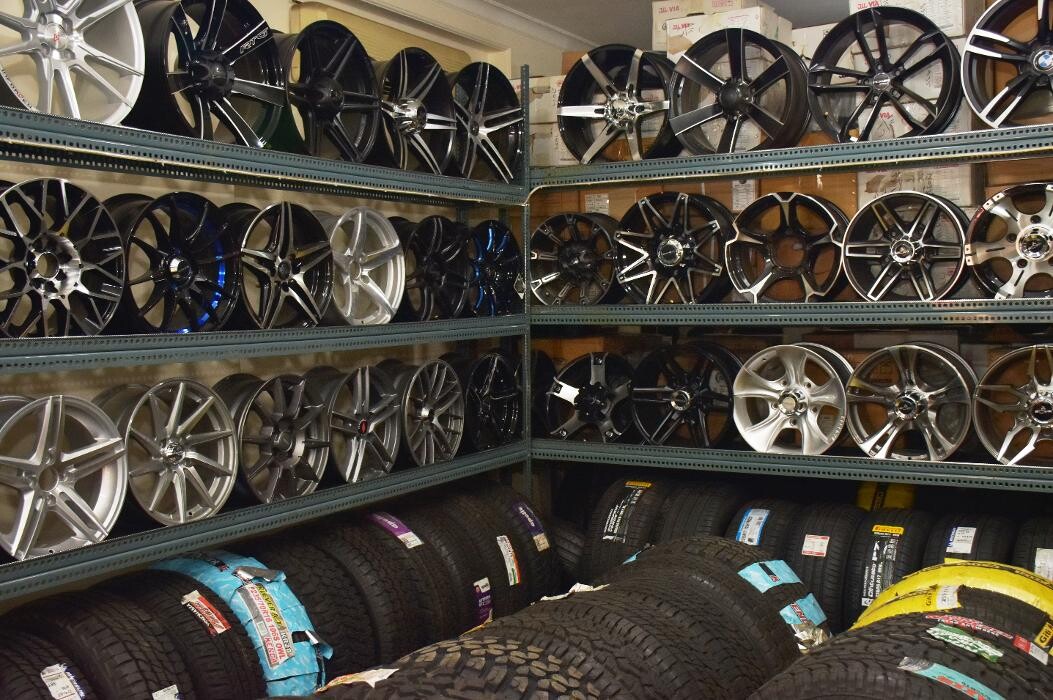 Images Michelin Tyres & Services - B. K. Tyres