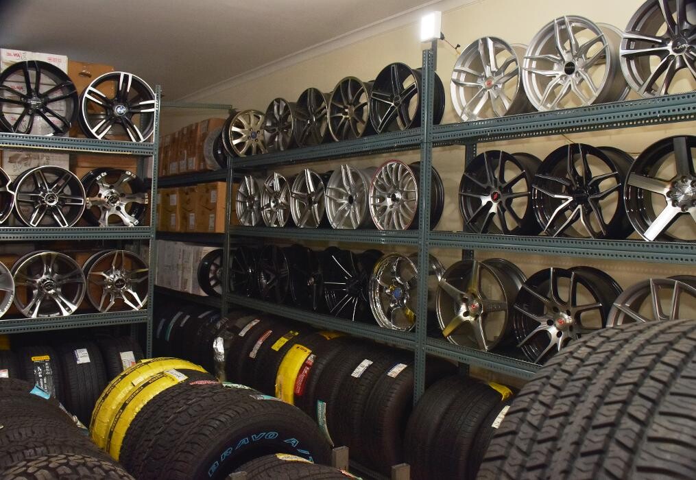 Images Michelin Tyres & Services - B. K. Tyres