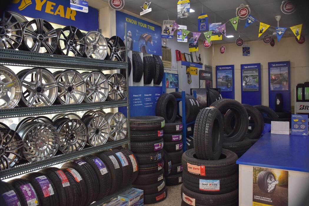 Images Michelin Tyres & Services - B. K. Tyres