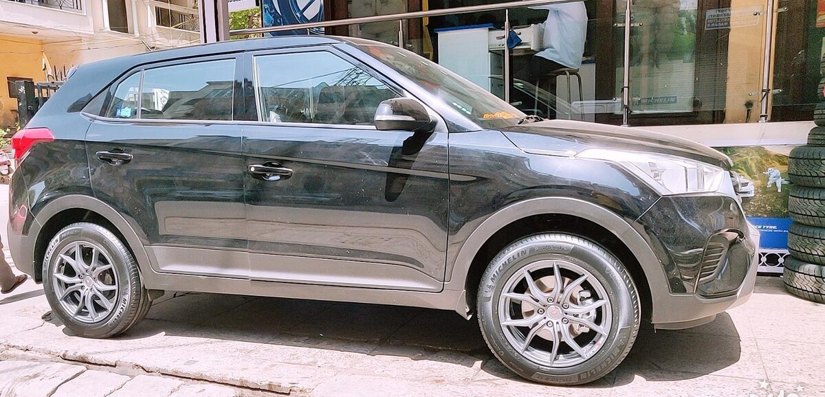 Images Michelin Tyres & Services - B. K. Tyres