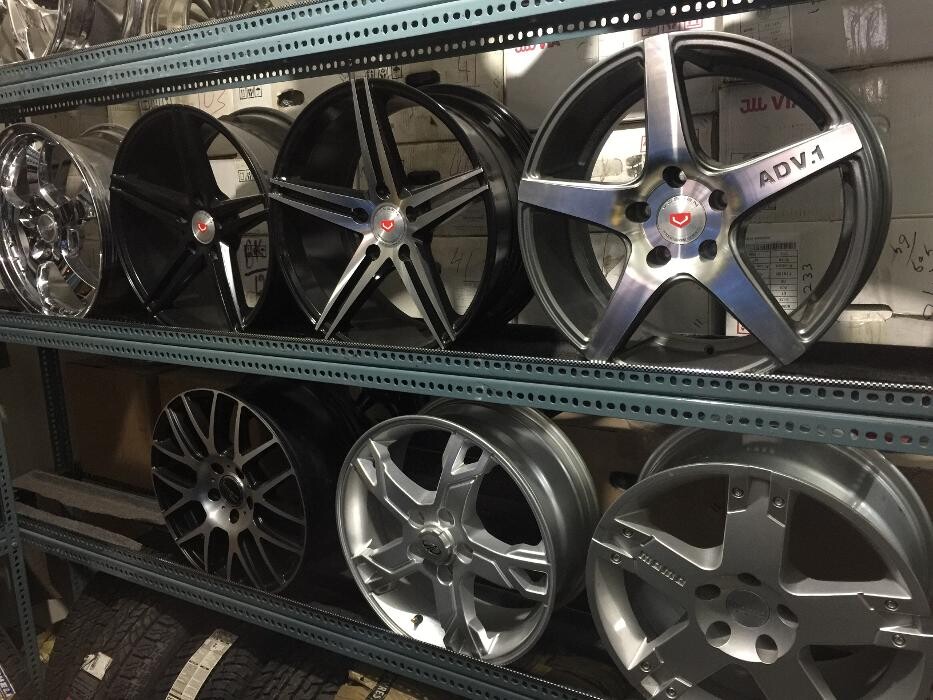 Images Michelin Tyres & Services - B. K. Tyres