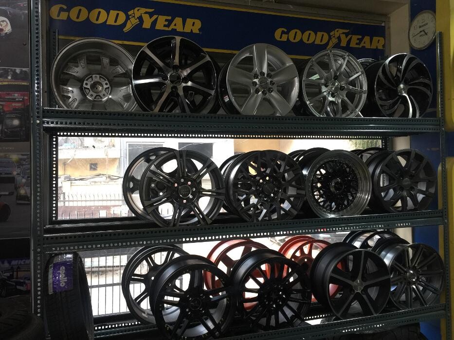 Images Michelin Tyres & Services - B. K. Tyres