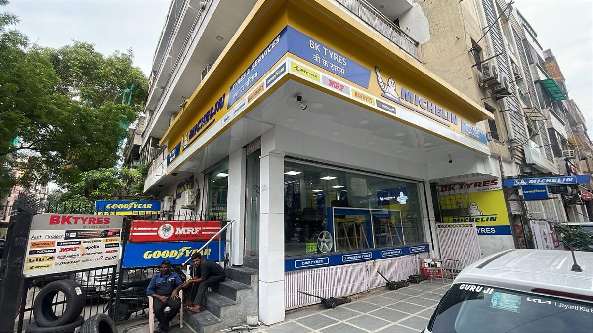 Images Michelin Tyres & Services - B. K. Tyres