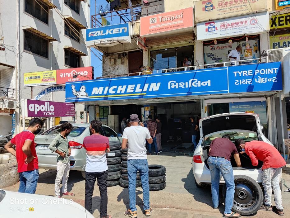 Images Michelin Tyres & Services - Tyre Point