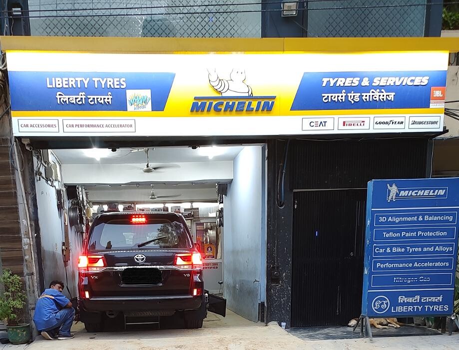 Images Michelin Tyres & Services - Liberty Tyres