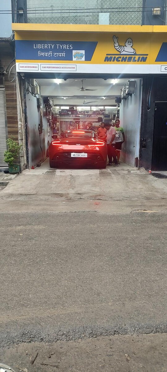 Images Michelin Tyres & Services - Liberty Tyres