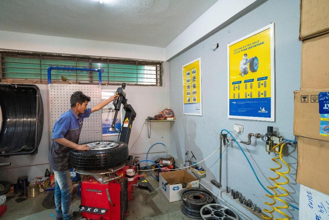 Images Michelin Tyres & Services - Eskay Wheelz N Rims