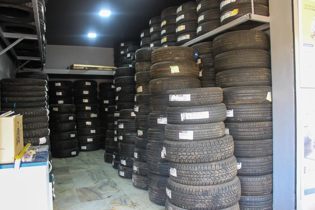 Images Michelin Tyres & Services - Sarina Wheel