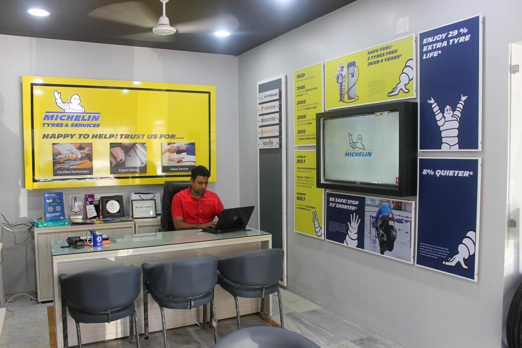 Images Michelin Tyres & Services - Sarina Wheel