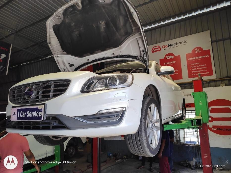 Images i Car Service -The Premier Car Service Center