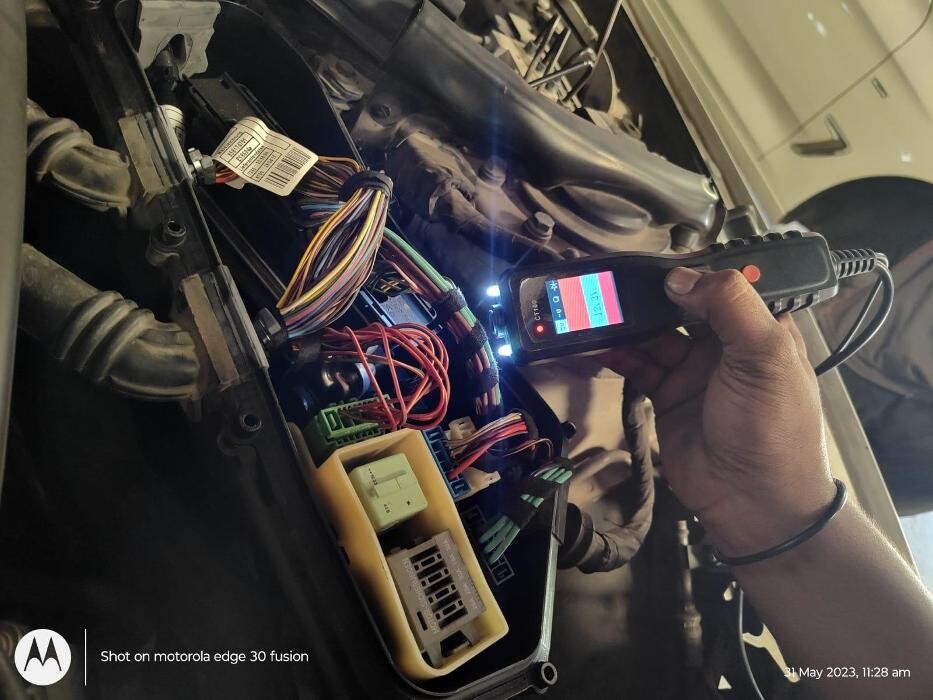 Images i Car Service -The Premier Car Service Center