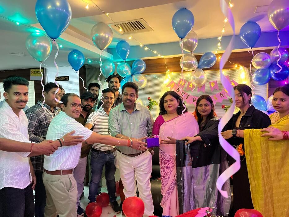 Images Dhruv Iconic Pvt Ltd