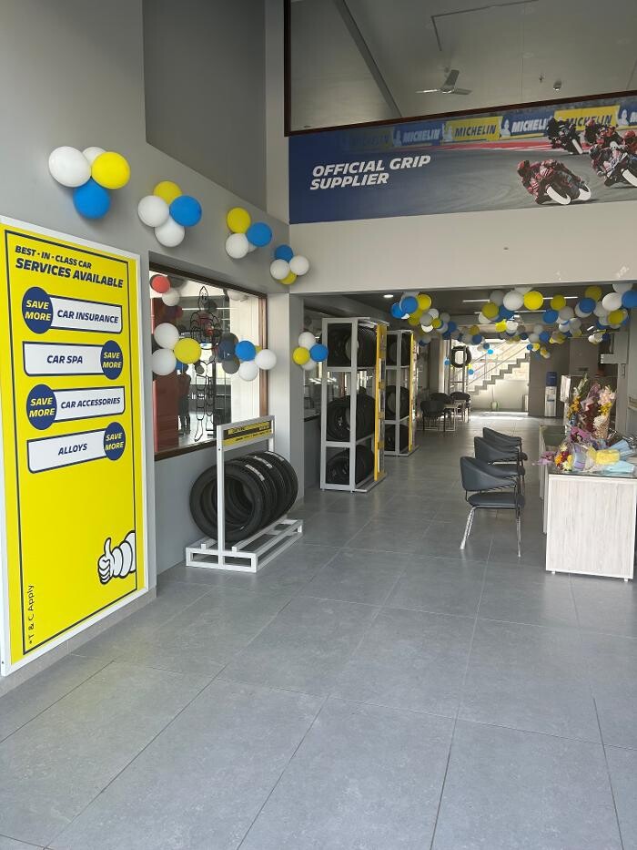 Images Michelin Tyres & Services - Darshan Tyres