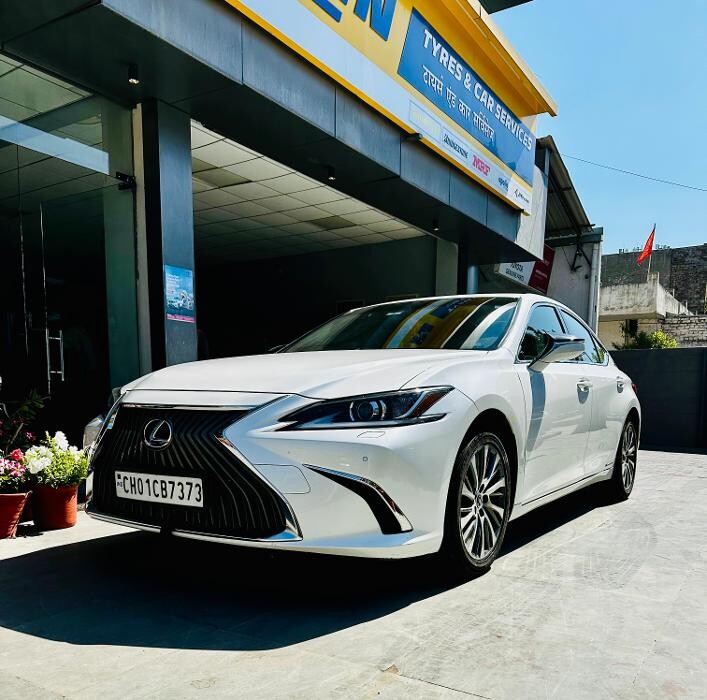 Images Michelin Tyres & Services - Universal Tyres