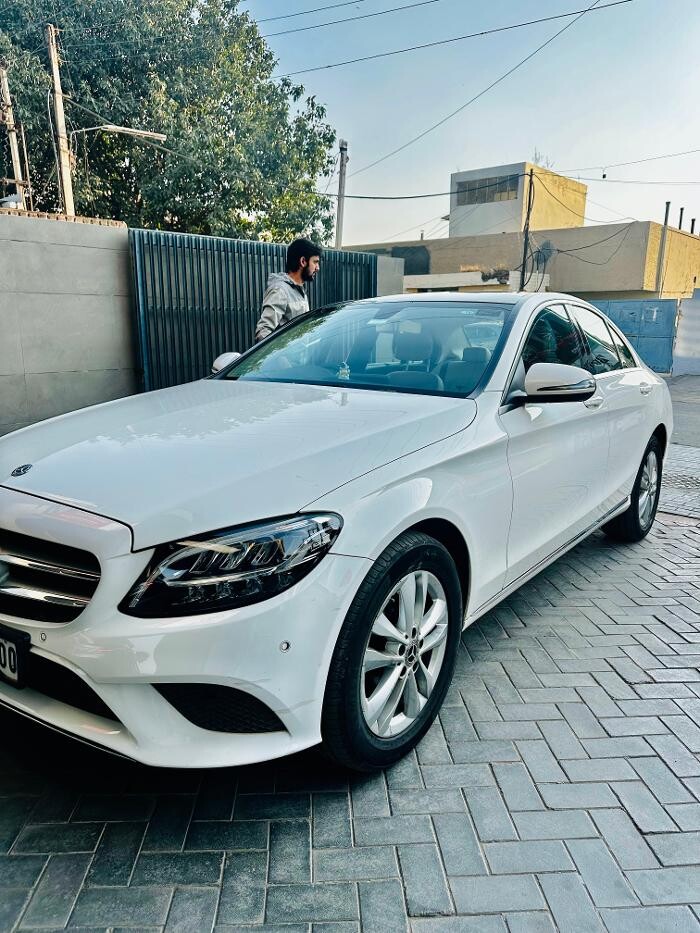 Images Michelin Tyres & Services - Universal Tyres