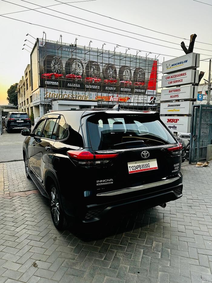 Images Michelin Tyres & Services - Universal Tyres