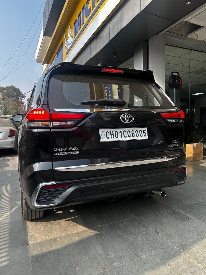 Images Michelin Tyres & Services - Universal Tyres