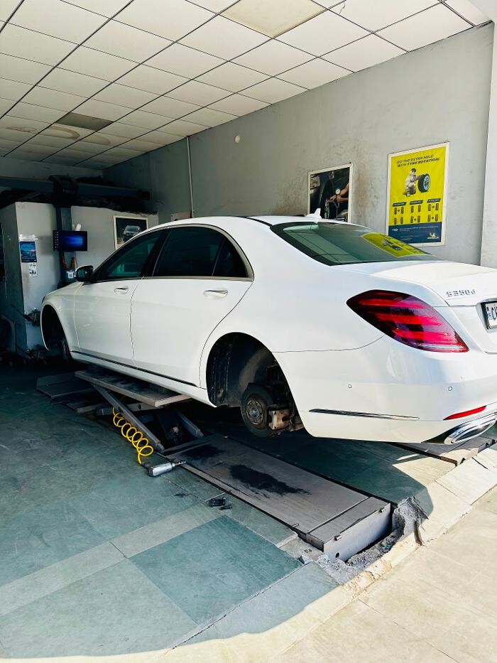 Images Michelin Tyres & Services - Universal Tyres