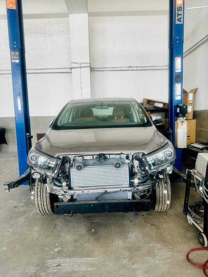 Images Michelin Tyres & Services - Universal Tyres