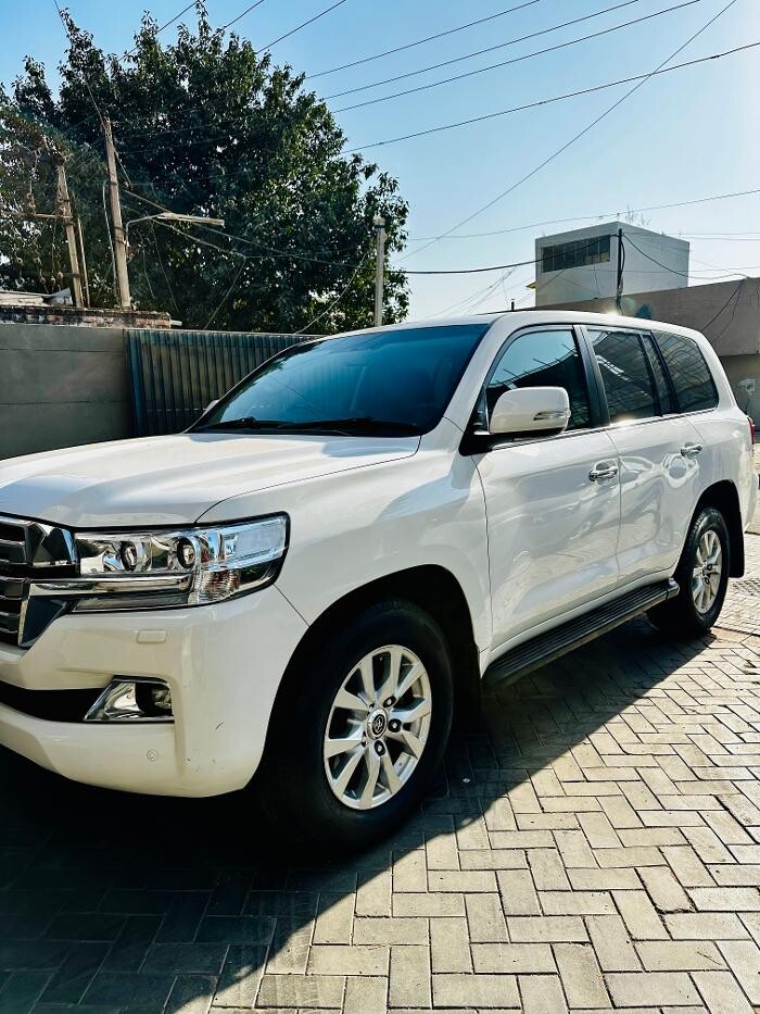 Images Michelin Tyres & Services - Universal Tyres