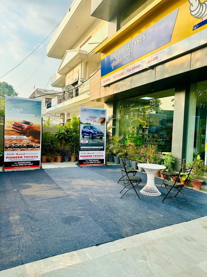 Images Michelin Tyres & Services - Universal Tyres