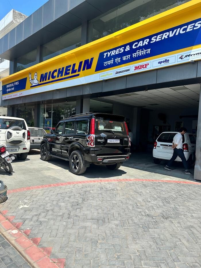 Images Michelin Tyres & Services - Universal Tyres