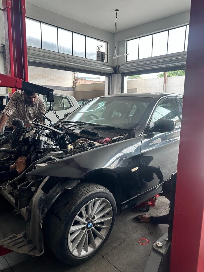 Images Michelin Tyres & Services - Universal Tyres