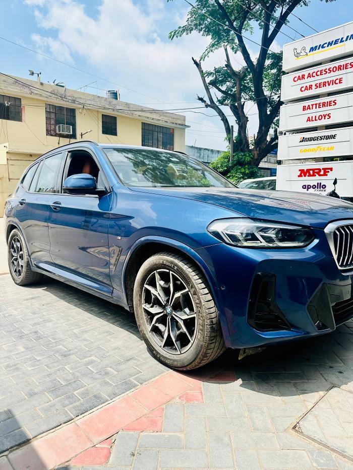 Images Michelin Tyres & Services - Universal Tyres