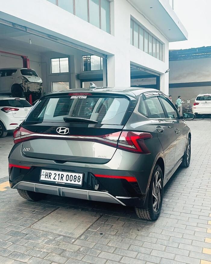 Images Michelin Tyres & Services - Universal Tyres