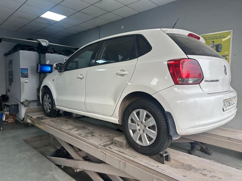 Images Michelin Tyres & Services - Universal Tyres