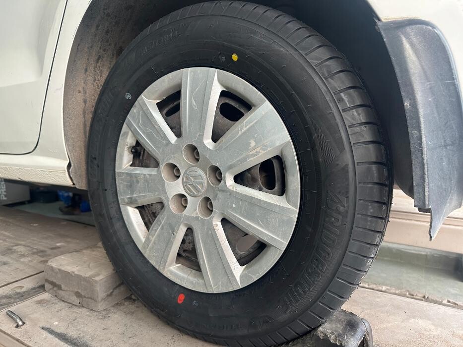 Images Michelin Tyres & Services - Universal Tyres