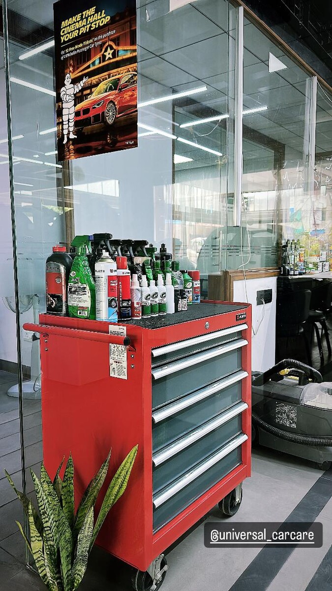 Images Michelin Tyres & Services - Universal Tyres