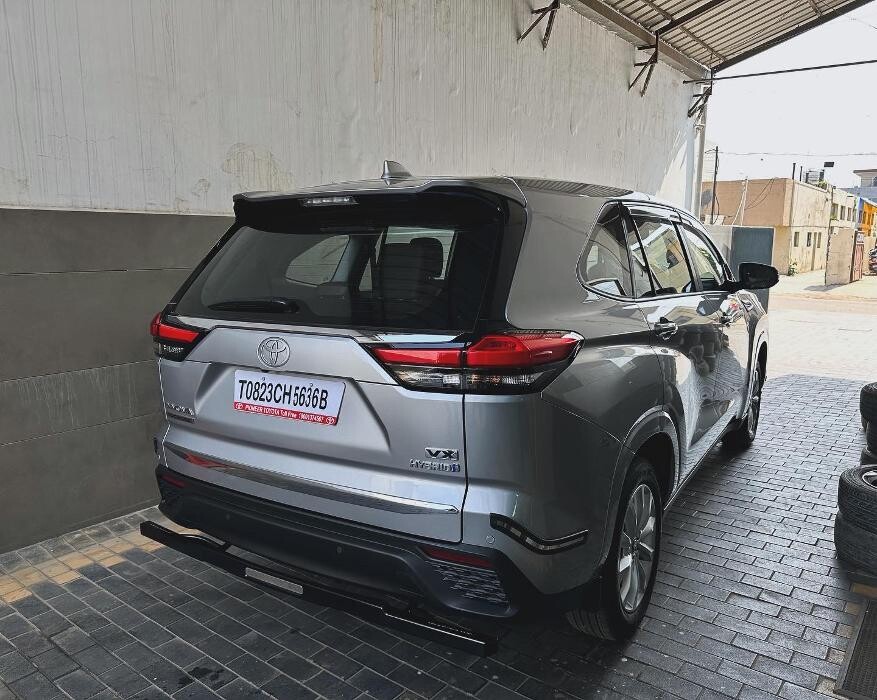 Images Michelin Tyres & Services - Universal Tyres