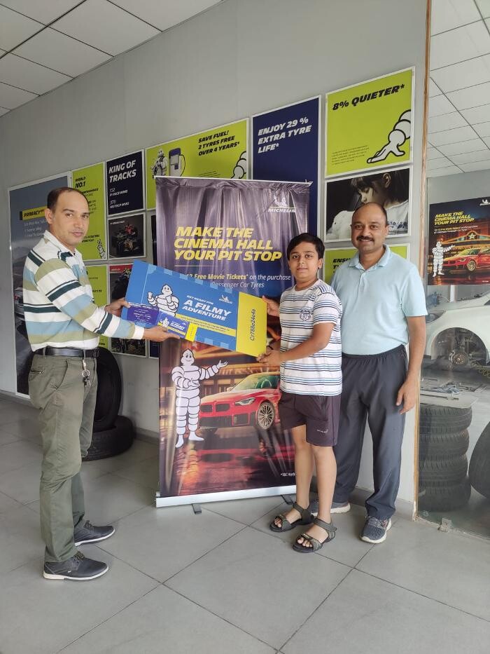 Images Michelin Tyres & Services - Universal Tyres