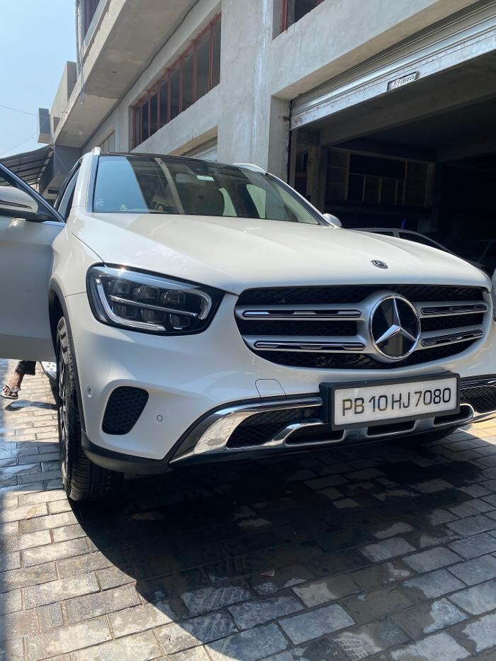 Images Michelin Tyres & Services - Universal Tyres