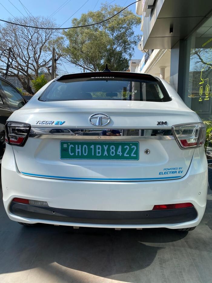 Images Michelin Tyres & Services - Universal Tyres