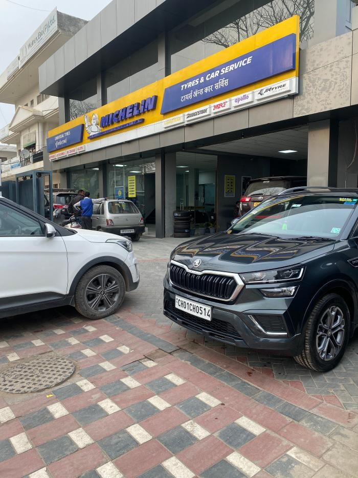 Images Michelin Tyres & Services - Universal Tyres