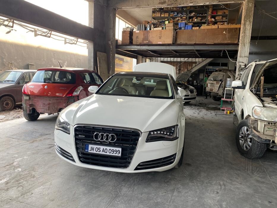 Images Michelin Tyres & Services - Universal Tyres