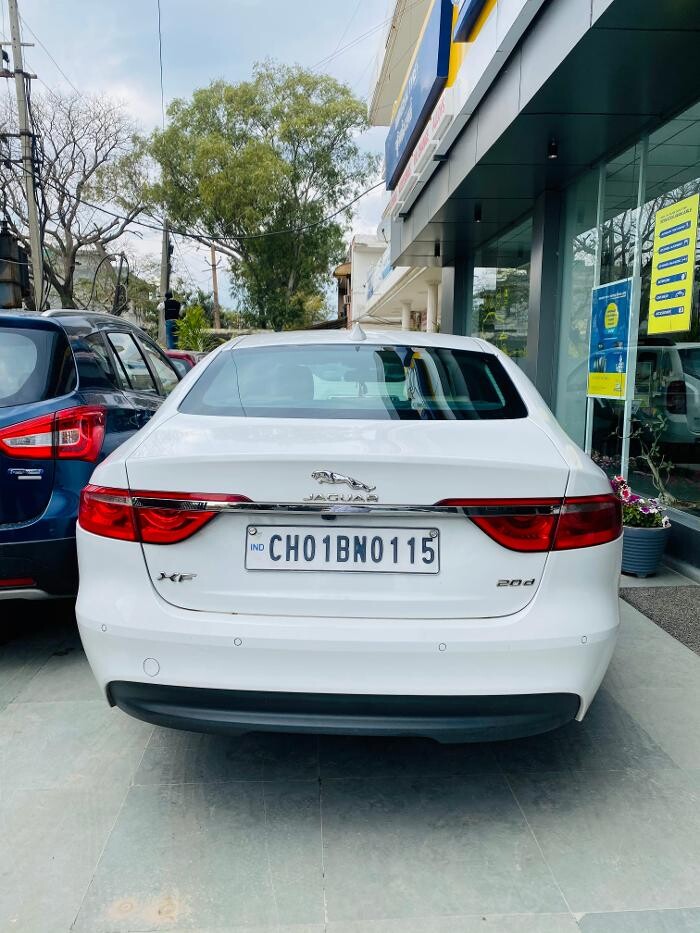 Images Michelin Tyres & Services - Universal Tyres