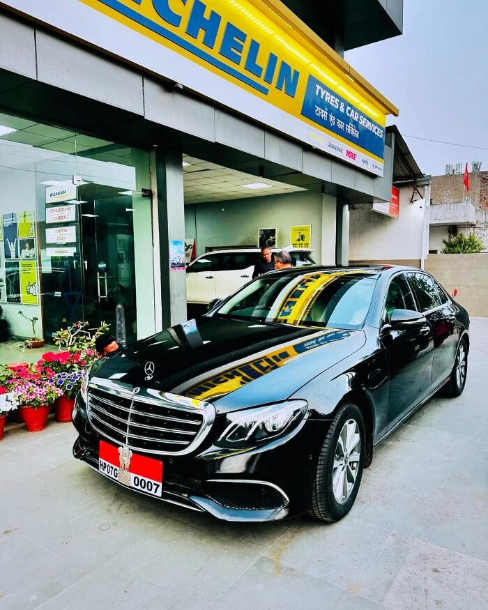 Images Michelin Tyres & Services - Universal Tyres